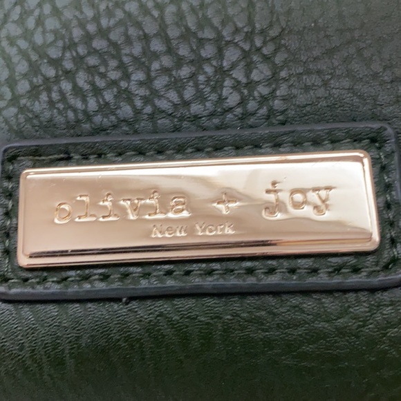 Olivia + Joy wristlet - Picture 3 of 7